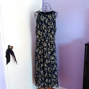 NWOT Tommy HILFIGER Floral Maxi Dress